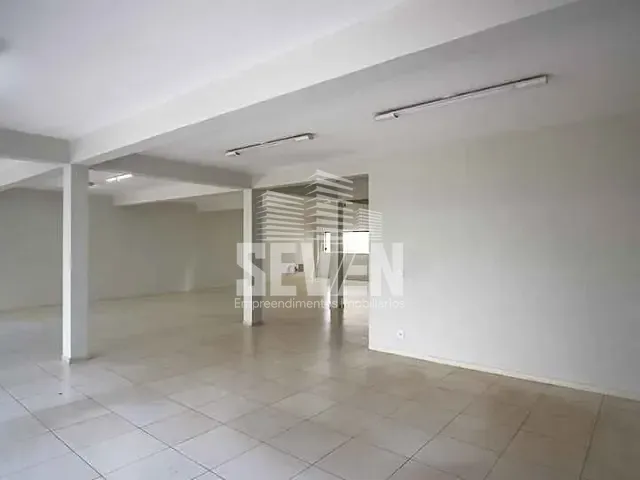 Loja com 600m², à venda, no bairro Parque Jardim Europa em Bauru