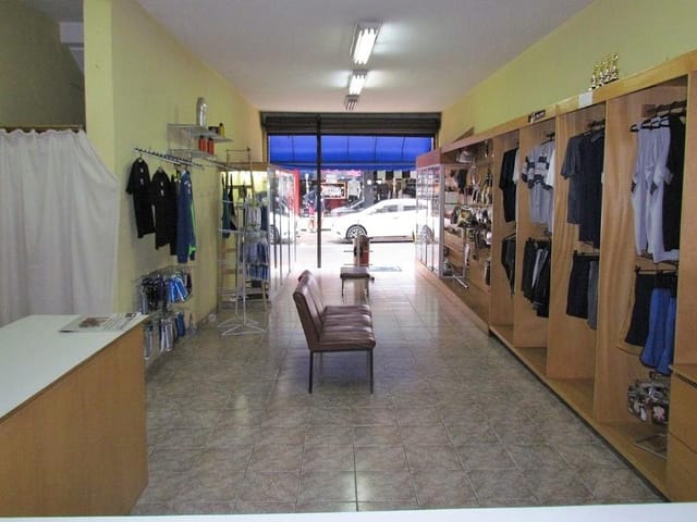 Loja com 211m², à venda, no bairro Centro em Bragança Paulista