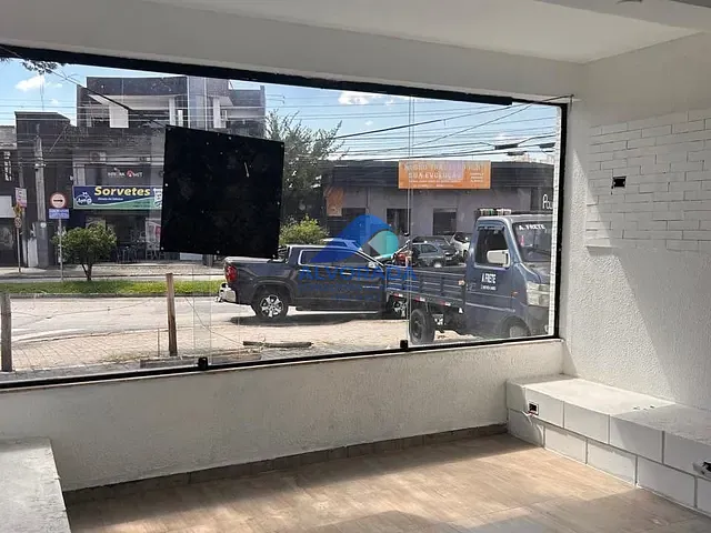 Loja com 430m², para alugar, no bairro Jardim das Indústrias em São José dos Campos
