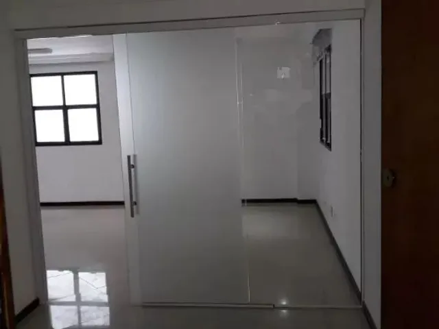 Sala para alugar, no bairro Batel em Curitiba