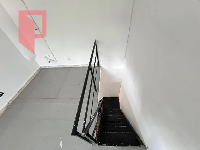 Loja para alugar, no bairro Caiçaras em Belo Horizonte