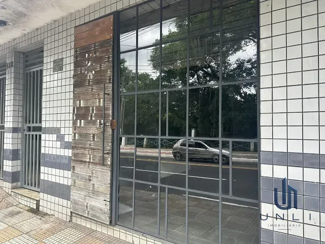 Loja à venda, no bairro Niterói em Volta Redonda