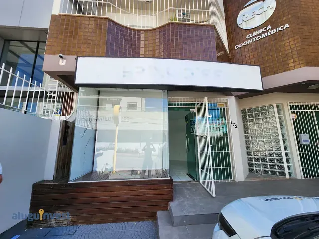 Loja para alugar, no bairro Estreito em Florianópolis