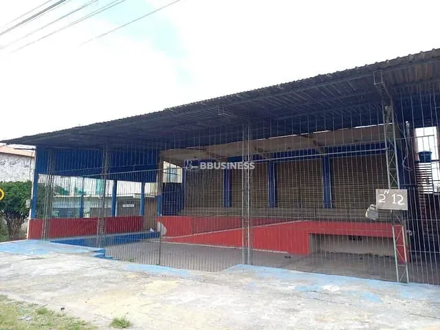 Loja 1 quarto e 3 banheiros, à venda, no bairro Ururaí em Campos dos Goytacazes