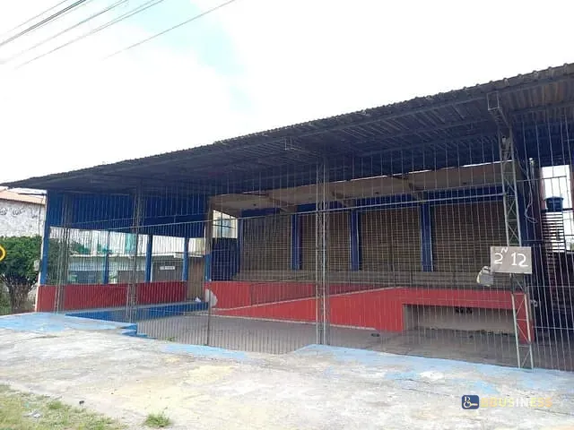 Loja 1 quarto e 3 banheiros, à venda, no bairro Ururaí em Campos dos Goytacazes