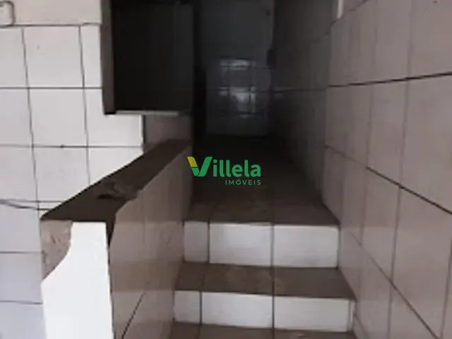 Loja com 30m², para alugar, no bairro Jardim Silvestre em Itaquaquecetuba