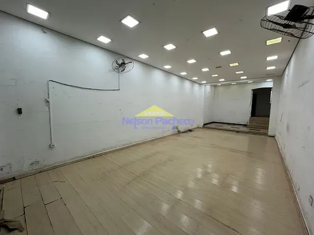 Loja com 112m², para alugar, no bairro Centro em Capivari