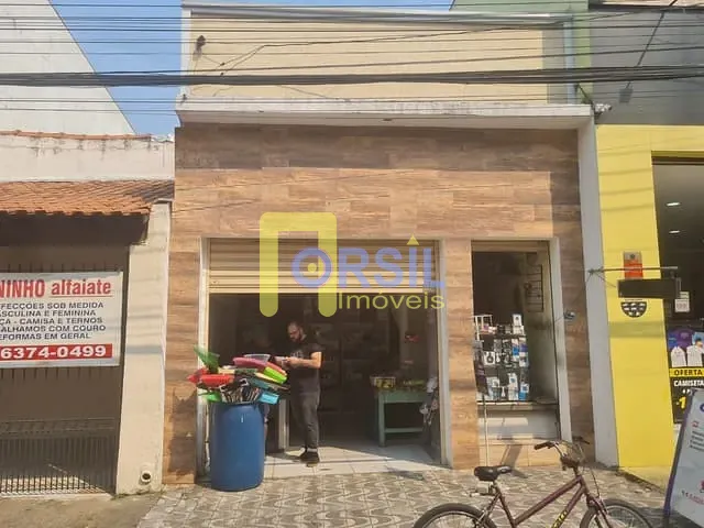 Loja com 266m², à venda, no bairro Centro em Poá