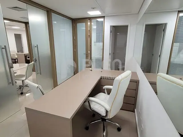 Loja com 120m², para alugar, no bairro Santana em São Paulo