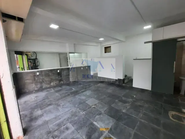 Loja à venda, no bairro Engenho Novo em Rio de Janeiro