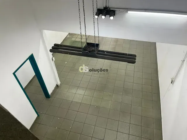 Loja para alugar, no bairro Pinheiros em São Paulo