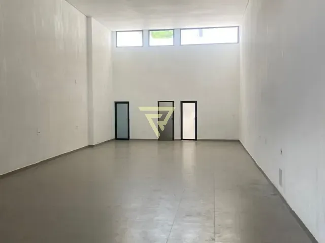 Loja com 162m², para alugar, no bairro Jardim São Luiz em Ribeirão Preto