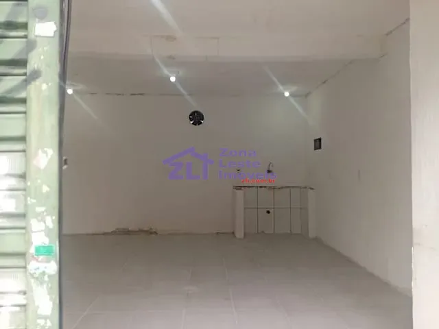 Loja com 45m², para alugar, no bairro Vila Regente Feijó em São Paulo