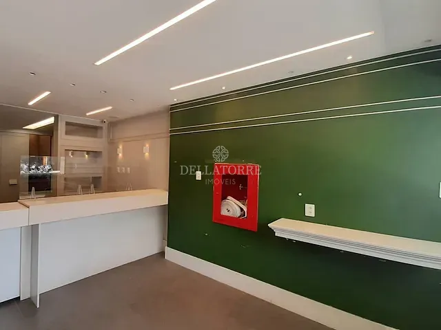 Loja à venda, no bairro Várzea em Teresópolis