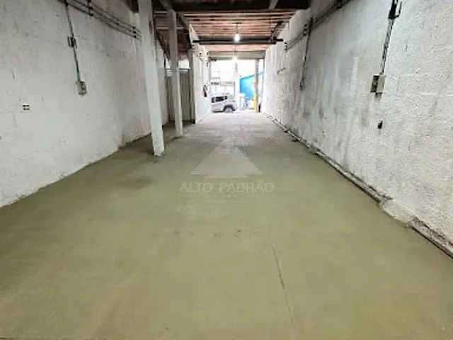 Loja com 100m², para alugar, no bairro Vila Carlina em Mauá