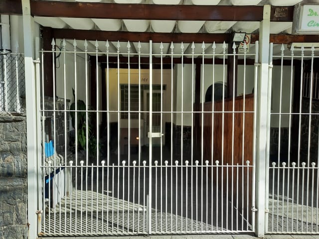Foto do Casa - Imóvel Comercial e/ou Residencial recém reformado para locação, 6 Salas, 220m², 2 Vagas, Vila Romana, São Paulo. | Sell Imóveis