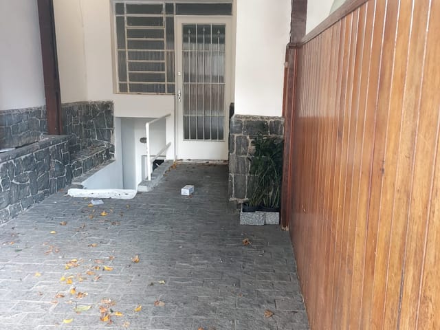 Foto do Casa - Imóvel Comercial e/ou Residencial recém reformado para locação, 6 Salas, 220m², 2 Vagas, Vila Romana, São Paulo. | Sell Imóveis