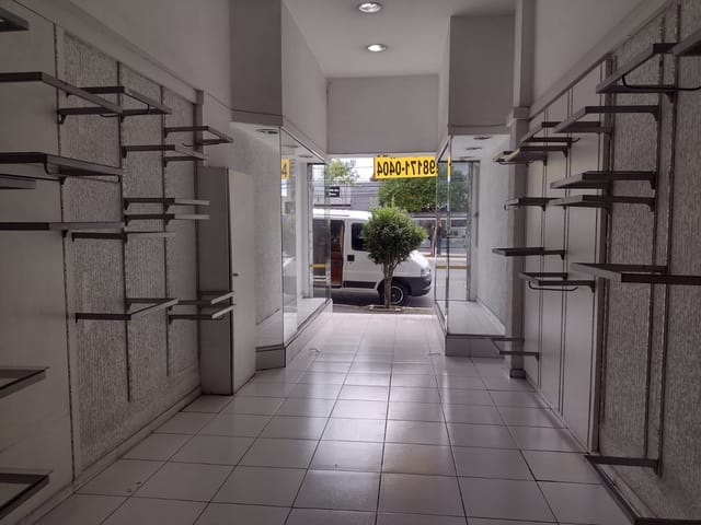 Loja com 105m², para alugar, no bairro Mirandópolis em São Paulo