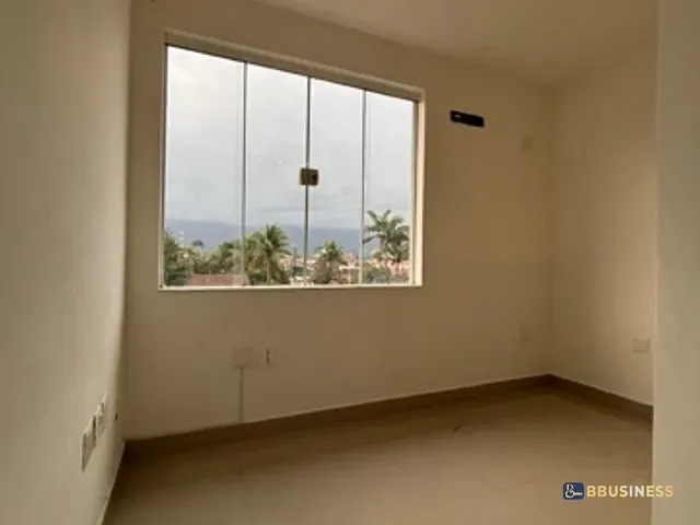Loja para alugar, no bairro Centro em Bertioga