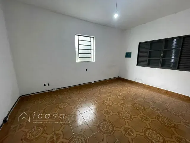 Loja com 125m², para alugar, no bairro Centro em Caçapava