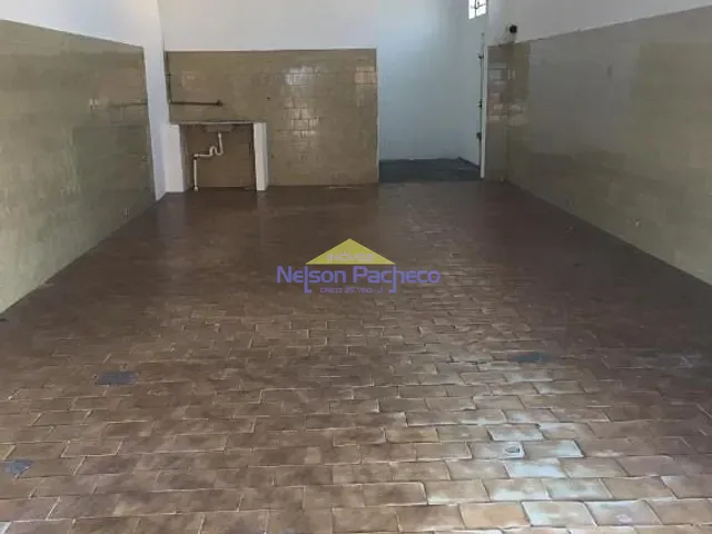 Loja com 358m², para alugar, no bairro Santo Antonio em Capivari