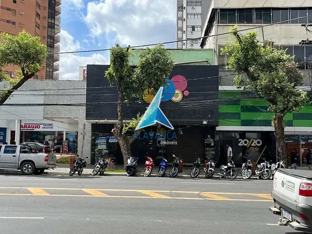 Loja com 480m², para alugar, no bairro Centro em Governador Valadares