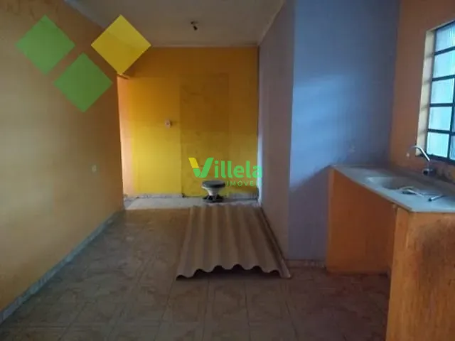 Loja com 150m², à venda, no bairro Parque São Pedro em Itaquaquecetuba