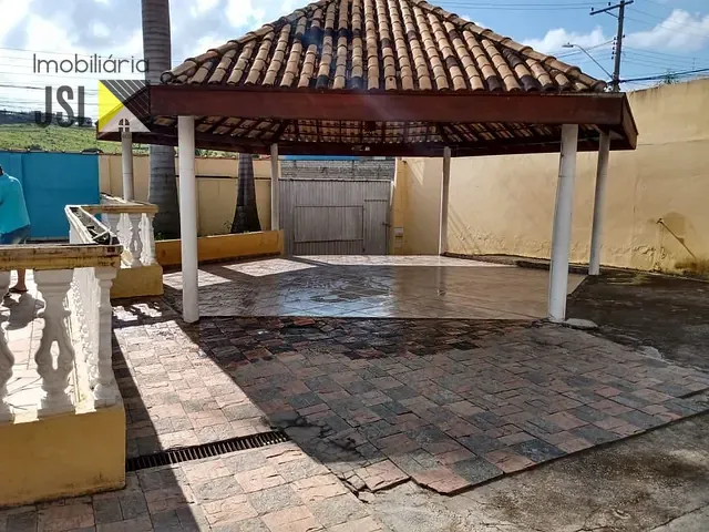 Loja com 354m², à venda, no bairro Parque Residencial Santo André em Caçapava