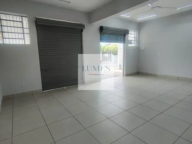 Loja com 297m², para alugar, no bairro Jardim Europa I em Santa Bárbara D'Oeste
