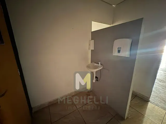 Loja para alugar, no bairro Jardim Dom Pedro I em Serrana