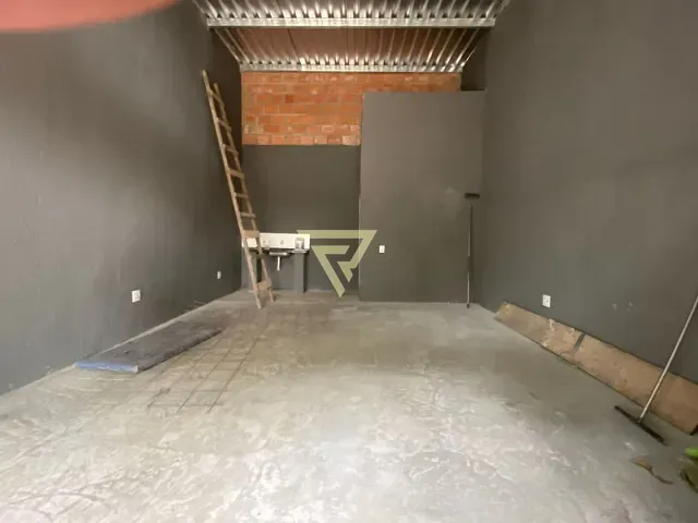 Loja com 35m², para alugar, no bairro Ipiranga em Ribeirão Preto