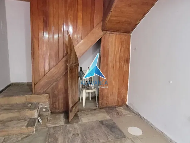 Loja com 60m², para alugar, no bairro Ilha dos Araújos em Governador Valadares