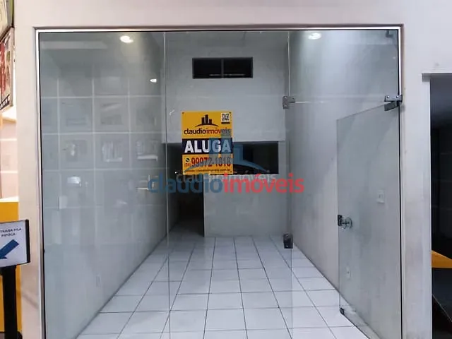 Loja para alugar, no bairro Centro em Barra Mansa