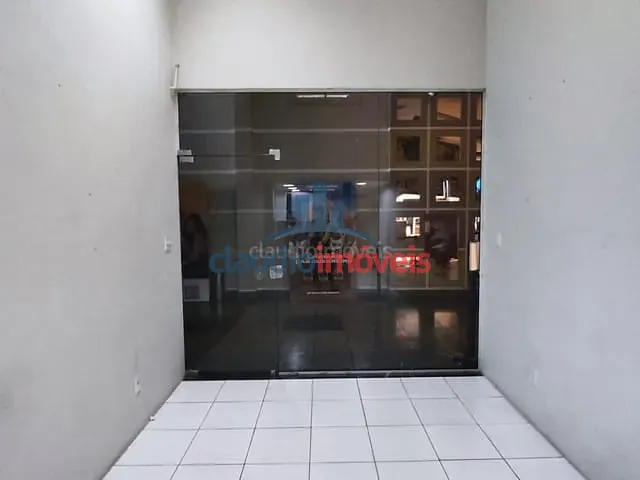 Loja para alugar, no bairro Centro em Barra Mansa