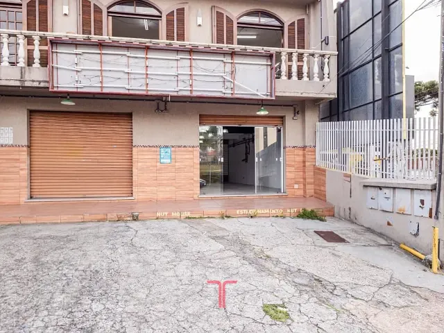 Loja com 70m², para alugar, no bairro Santa Felicidade em Curitiba