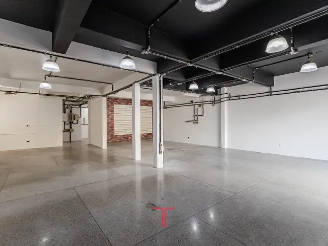 Loja com 70m², para alugar, no bairro Santa Felicidade em Curitiba