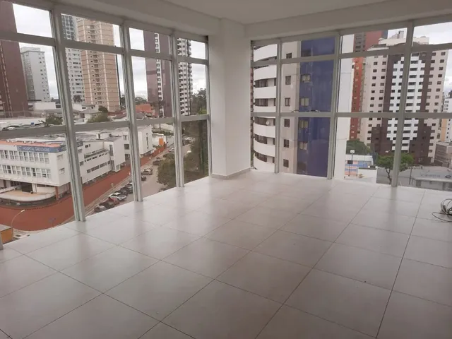 Sala à venda, no bairro Juvevê em Curitiba