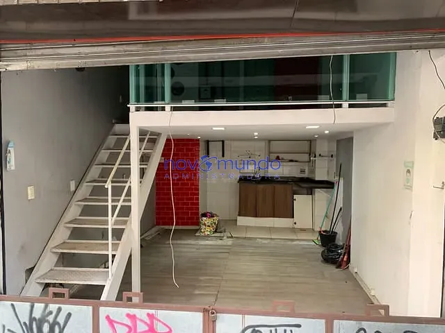 Loja para alugar, no bairro Saúde em Rio de Janeiro