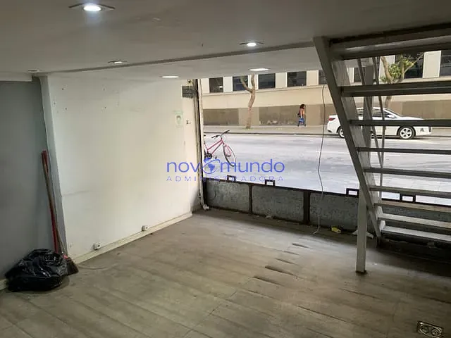 Loja para alugar, no bairro Saúde em Rio de Janeiro