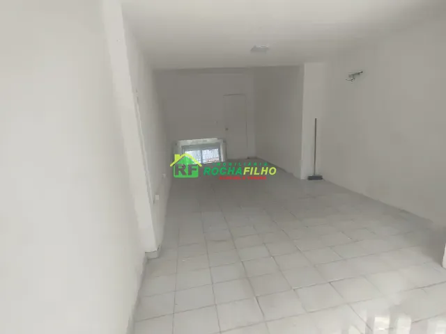 Loja com 40m² 1 quarto e 1 banheiro, para alugar, no bairro São João em Teresina