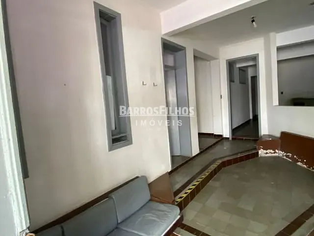 Loja com 420m², para alugar, no bairro Centro em Aracaju