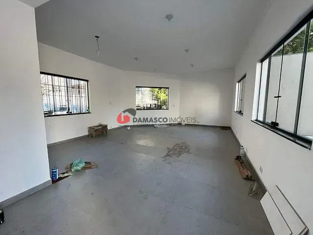 Loja com 350m², para alugar, no bairro Santo Antônio em São Caetano do Sul