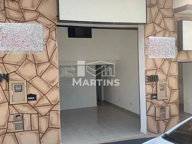 Loja para alugar, no bairro Vila das Belezas em São Paulo