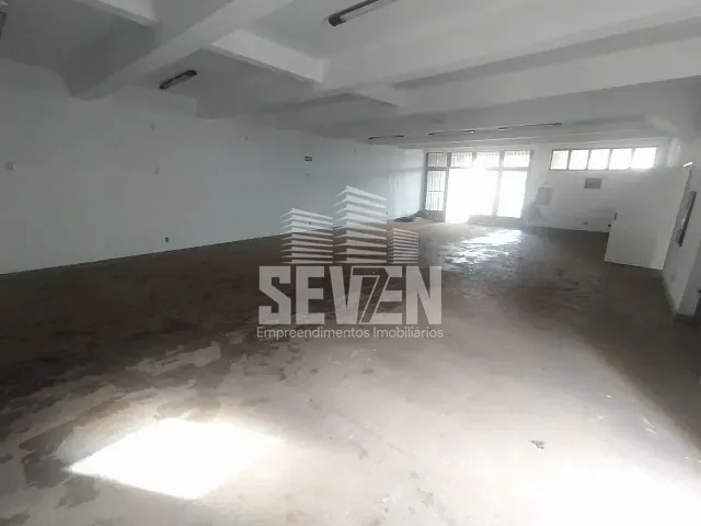 Loja com 537m², para alugar, no bairro Vila Mesquita em Bauru