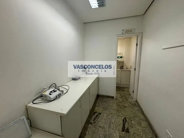 Loja com 313m², à venda, no bairro Bosque dos Eucaliptos em São José Dos Campos