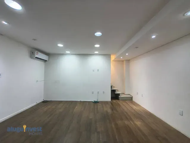 Loja para alugar, no bairro Centro em Florianópolis