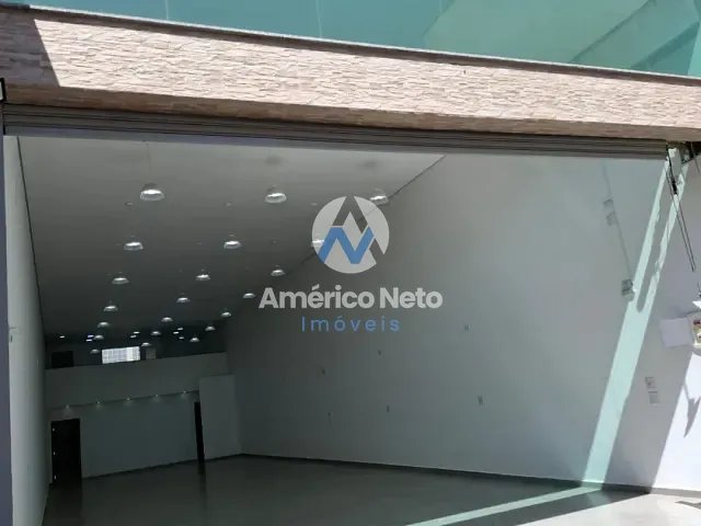 Loja com 240m², para alugar, no bairro Osvaldo Cruz em São Caetano do Sul