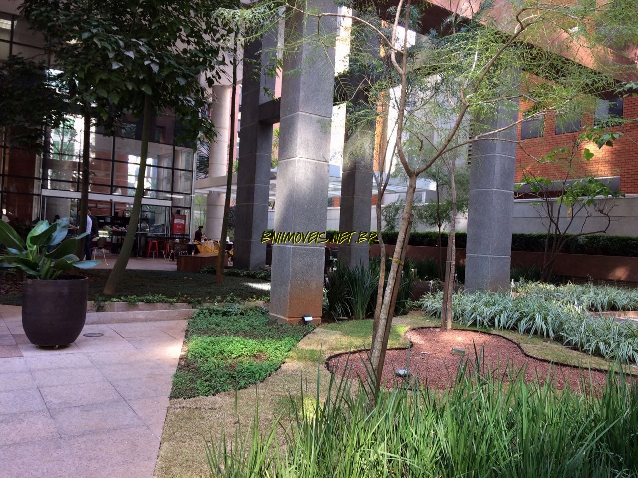Loja-Salão à venda e aluguel, 45752m² - Foto 3