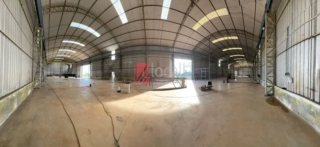 Loja / Salão / Ponto Comercial  à venda e aluguel, 3000m² — foto 1 de 24