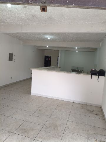 Loja com 60m², para alugar, no bairro Parque Independência em São Paulo